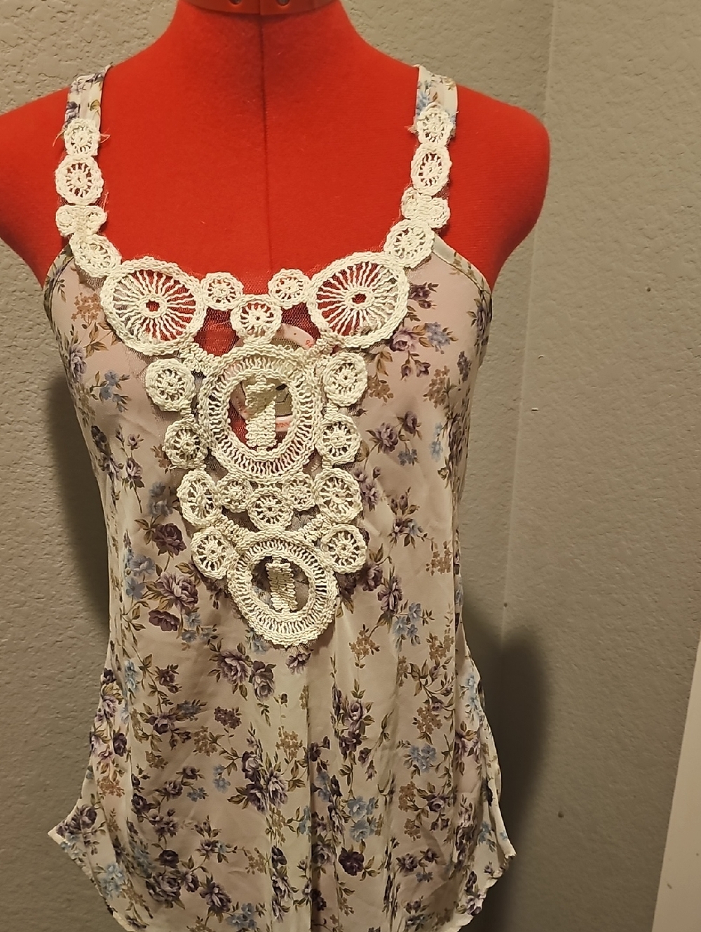 Rue21 Cream Floral Crochet-Front Camisole
